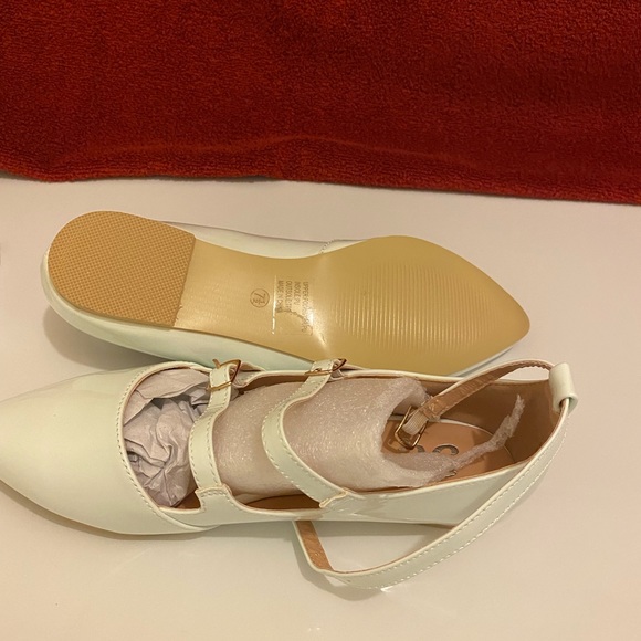 Journee essie flat collection - Picture 5 of 8